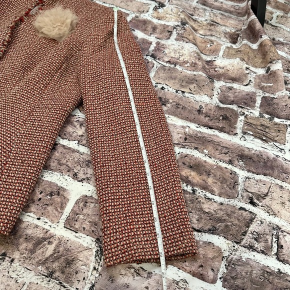 Kasper Petite Women's Tweed Skirt Suit Set with Flower Accent Size 10P - Picture 15 of 16